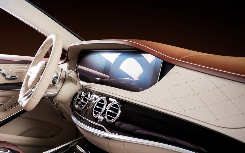 Chauffeur to Marriott Manchester