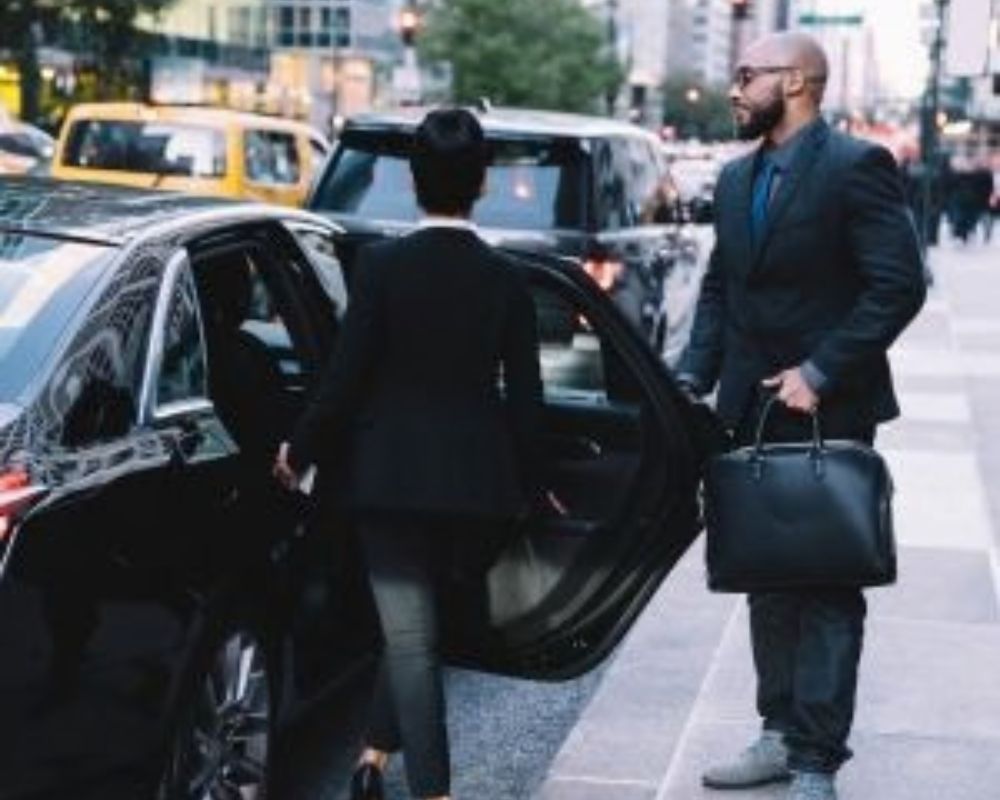 Chauffeur Hire in Stretford | Luxury Travel